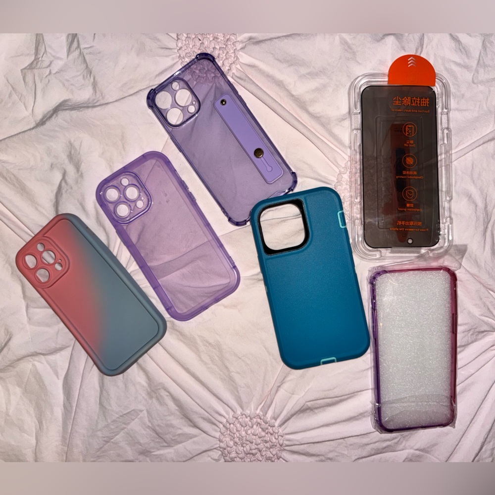 5 IPhone 14 Pro Max Colorful Phone Case Set. New